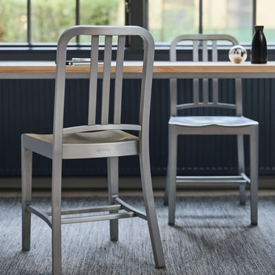 1006 Navy Chair - Brushed / Plastic