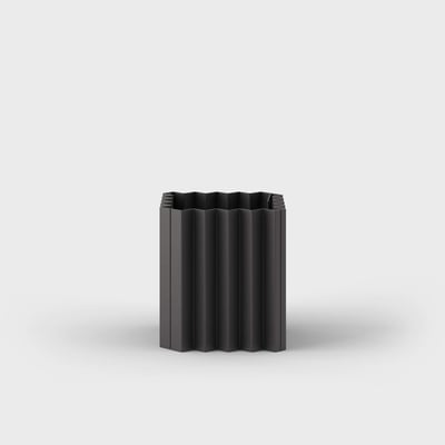 Tess Planter - Short Square / Charcoal (TR-F)