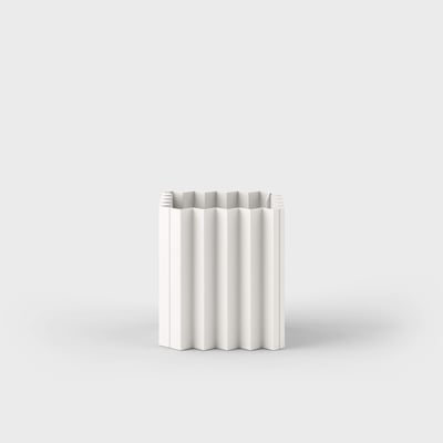Tess Planter - Short Square / Smooth Plaster (TR-PLS)