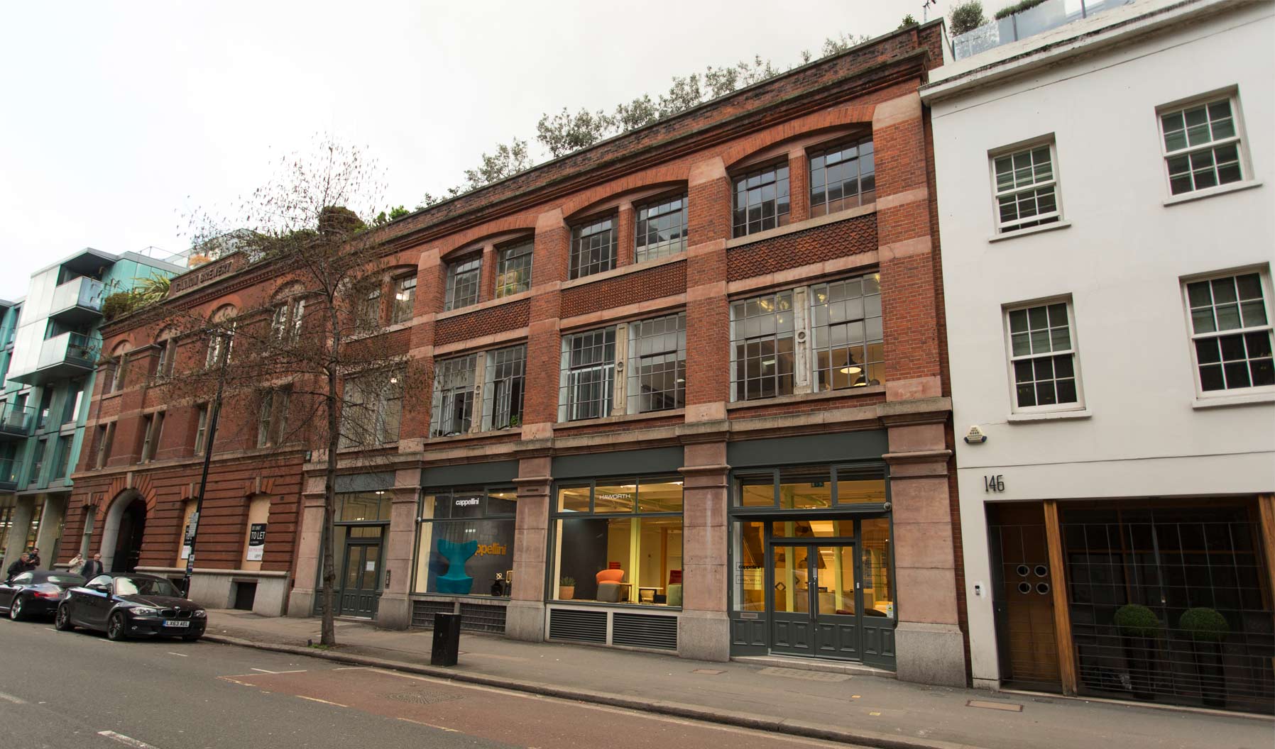 El showroom de Haworth en Londres se encuentra en el centro de Clerkenwell. Este espacio se comparte con nuestra marca asociada Cappellini.