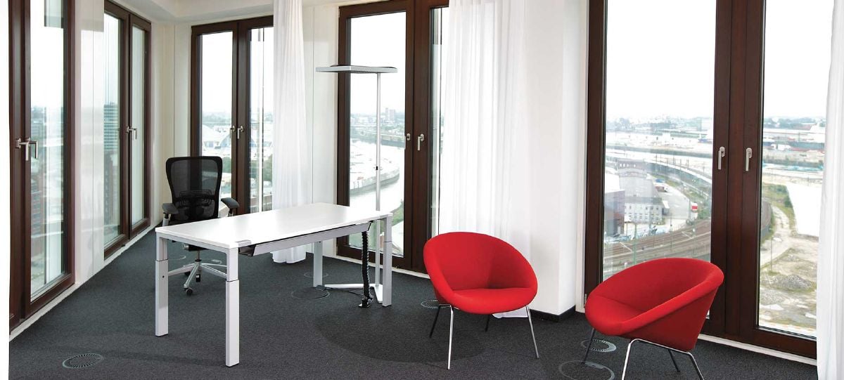 Haworth a installé des sièges de bureau Comforto 89 dans les espaces dédiés au travail en équipe, aux bureaux partagés mais aussi aux postes individuels.