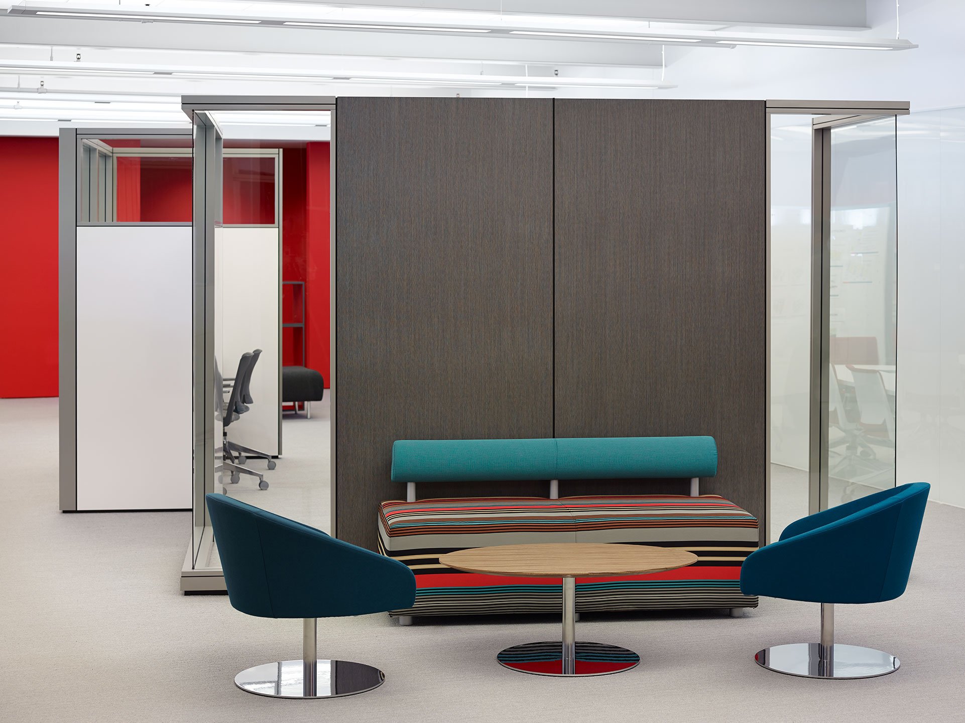 Haworth Enclose Wall in office space seperating desks and lounge area for collaboration